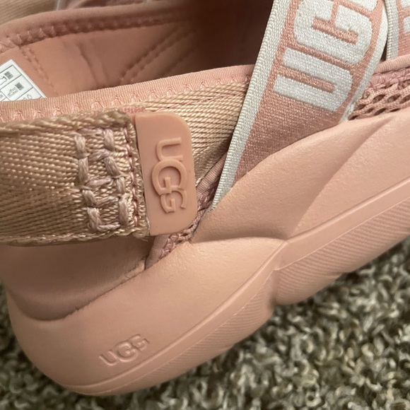 Women’s UGG LA Cloud Strapped Slides- Blush Pink - Picture 5 of 6